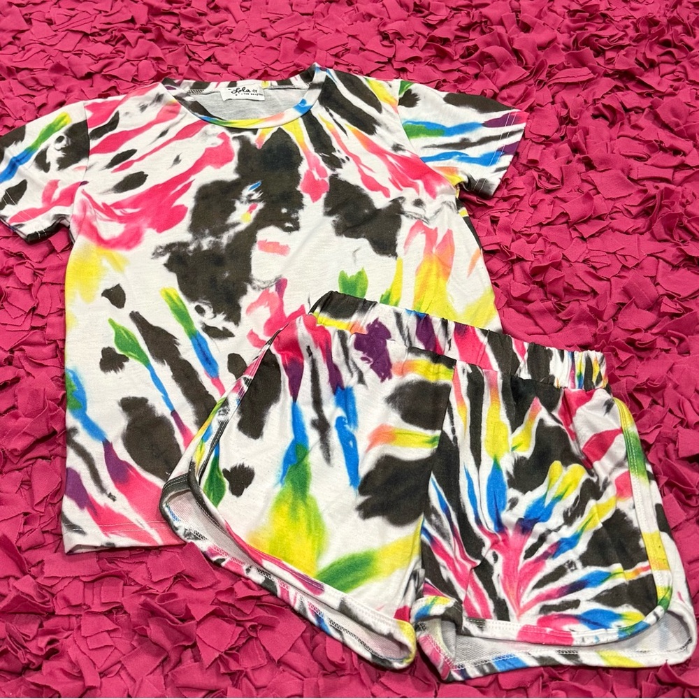 Lola + The Boys Girls Colorful Tie-Dye Kids Outfit Shirt Shorts 9/10